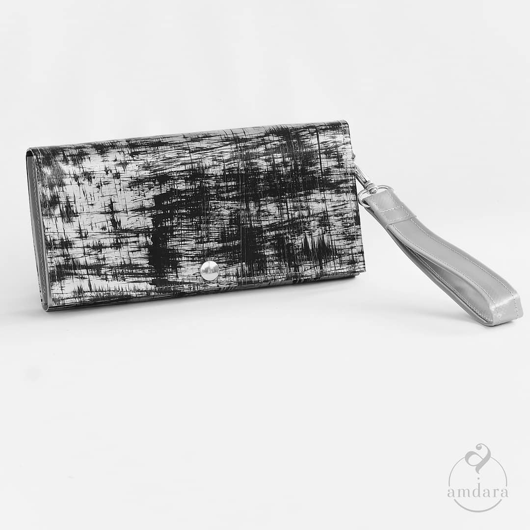 Grosses Portmonee, XL- Portmonnaie mit vielen Fächern aus Blache