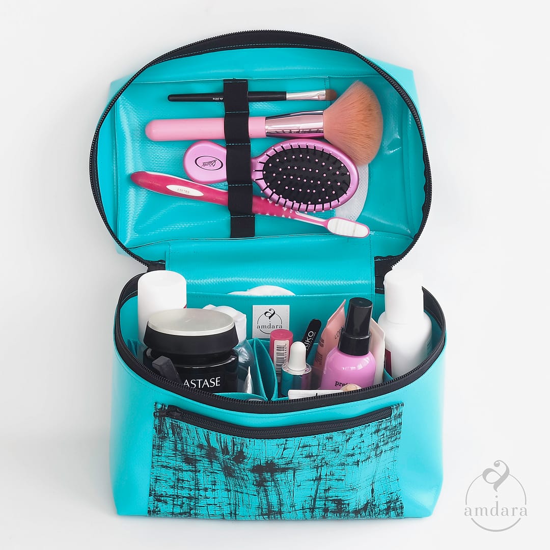 Necessaire gross, Kulturbeutel, Kosmetiktasche