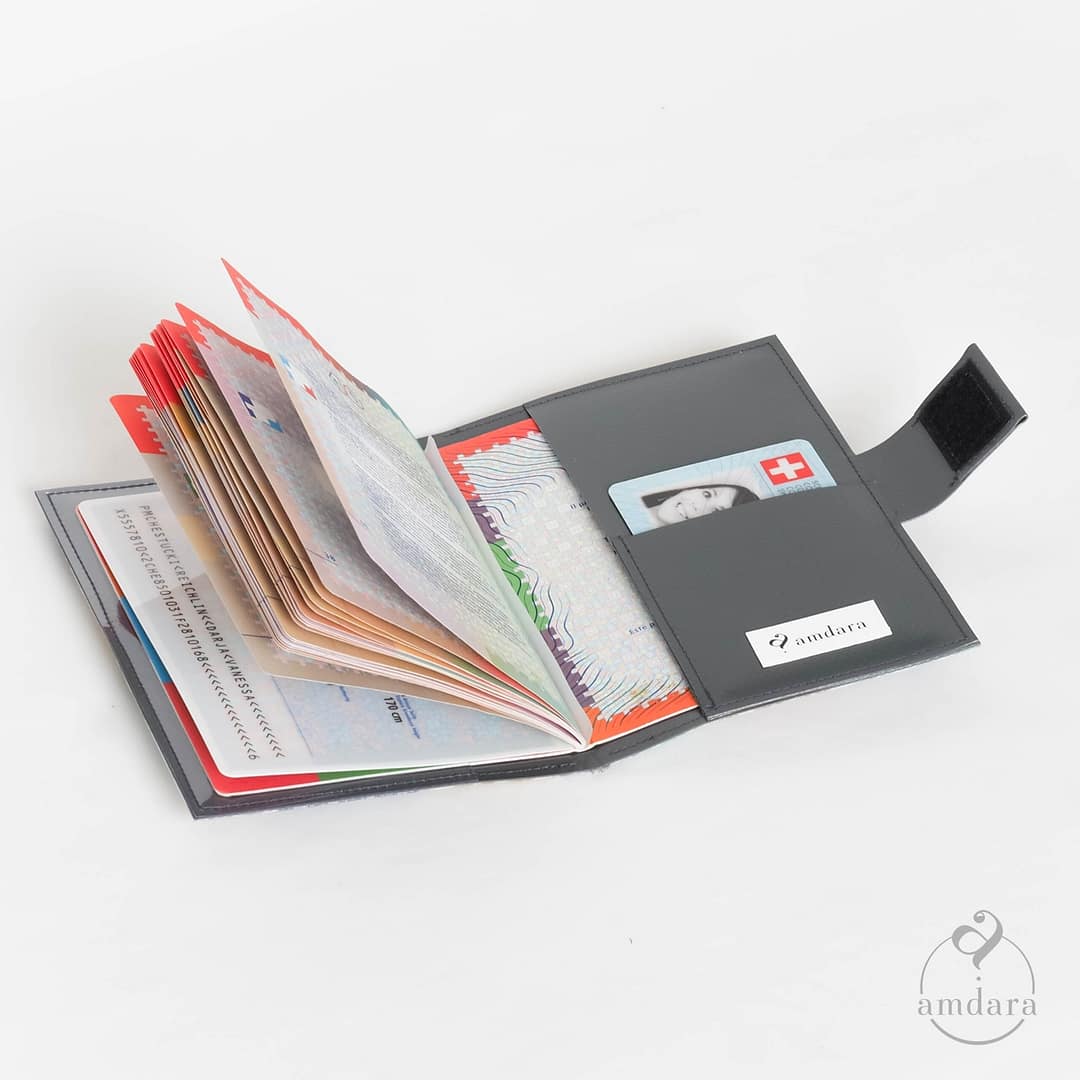 Passhülle, Passetui, Schutzhülle für den Pass aus Blache