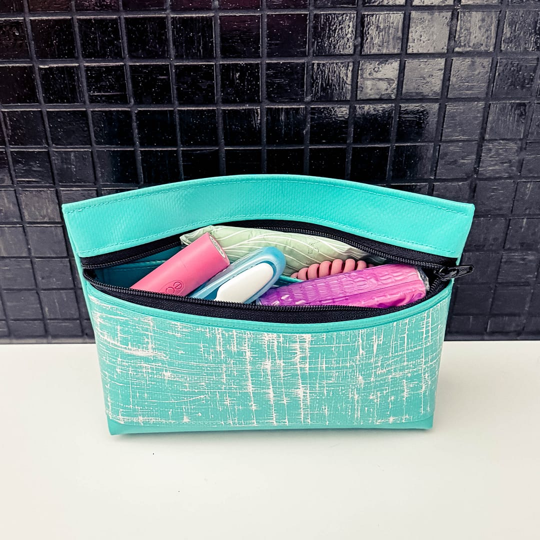 Necessaire, Kulturbeutel, Kosmetiktasche, Krimskrams Täschchen, Nagellacktasche, auswaschbar, aus Blache