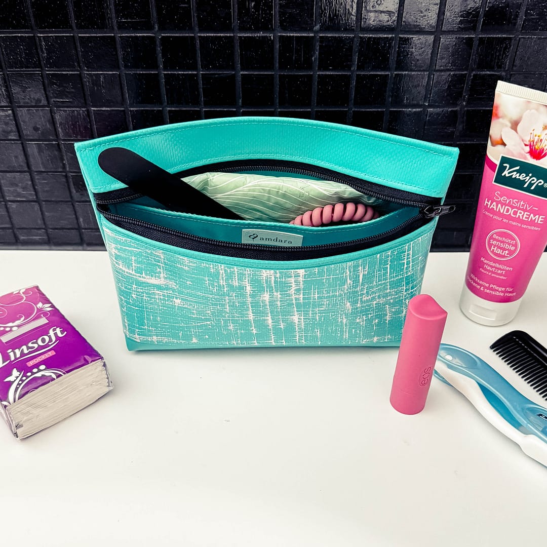 Necessaire, Kulturbeutel, Kosmetiktasche, Krimskrams Täschchen, Nagellacktasche, auswaschbar, aus Blache