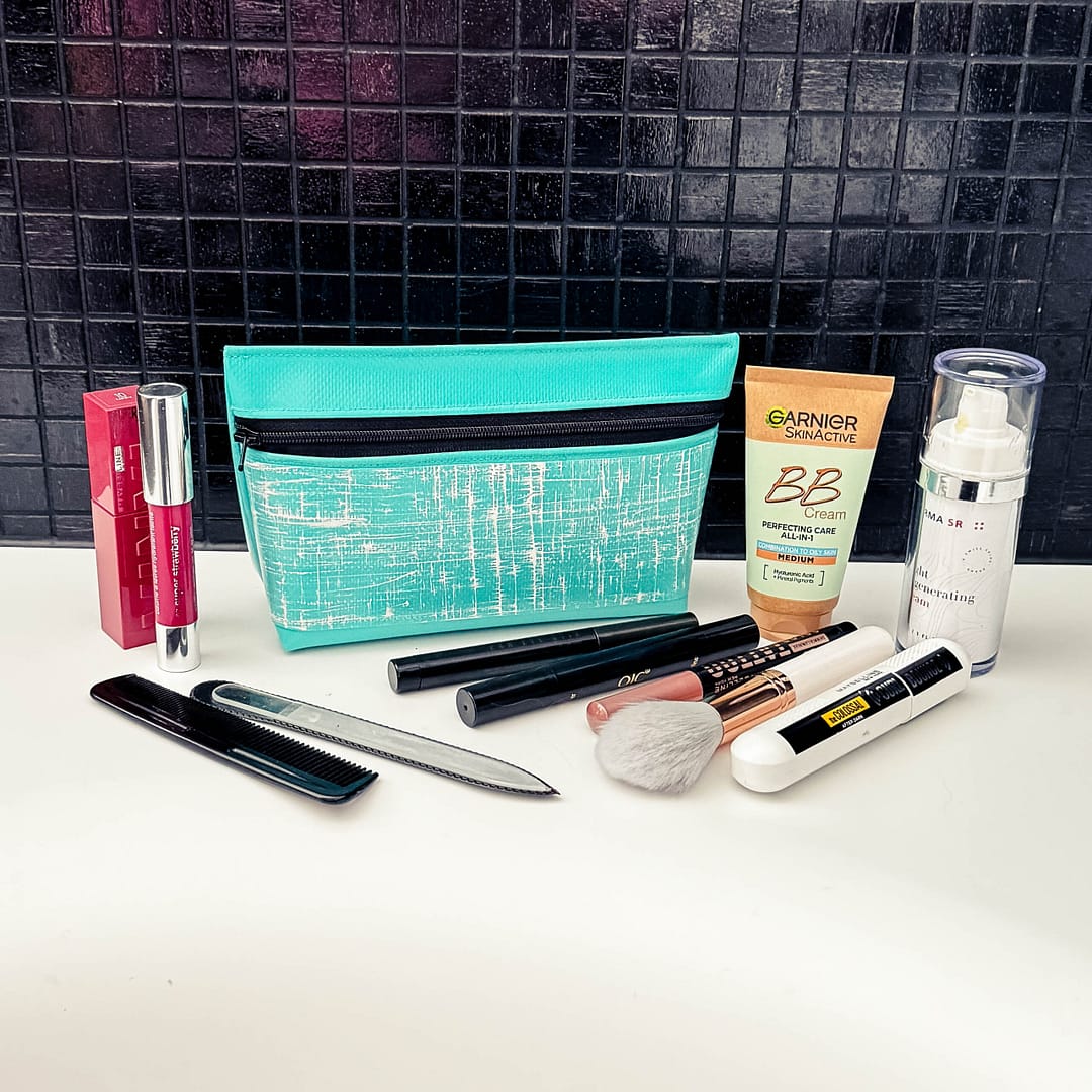 Necessaire, Kulturbeutel, Kosmetiktasche, Krimskrams Täschchen, Nagellacktasche, auswaschbar, aus Blache