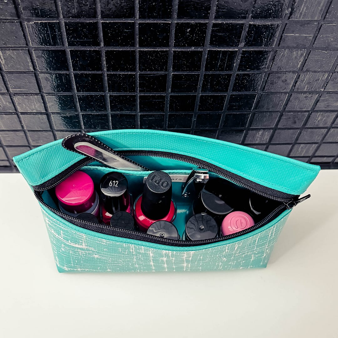 Necessaire, Kulturbeutel, Kosmetiktasche, Krimskrams Täschchen, Nagellacktasche, auswaschbar, aus Blache