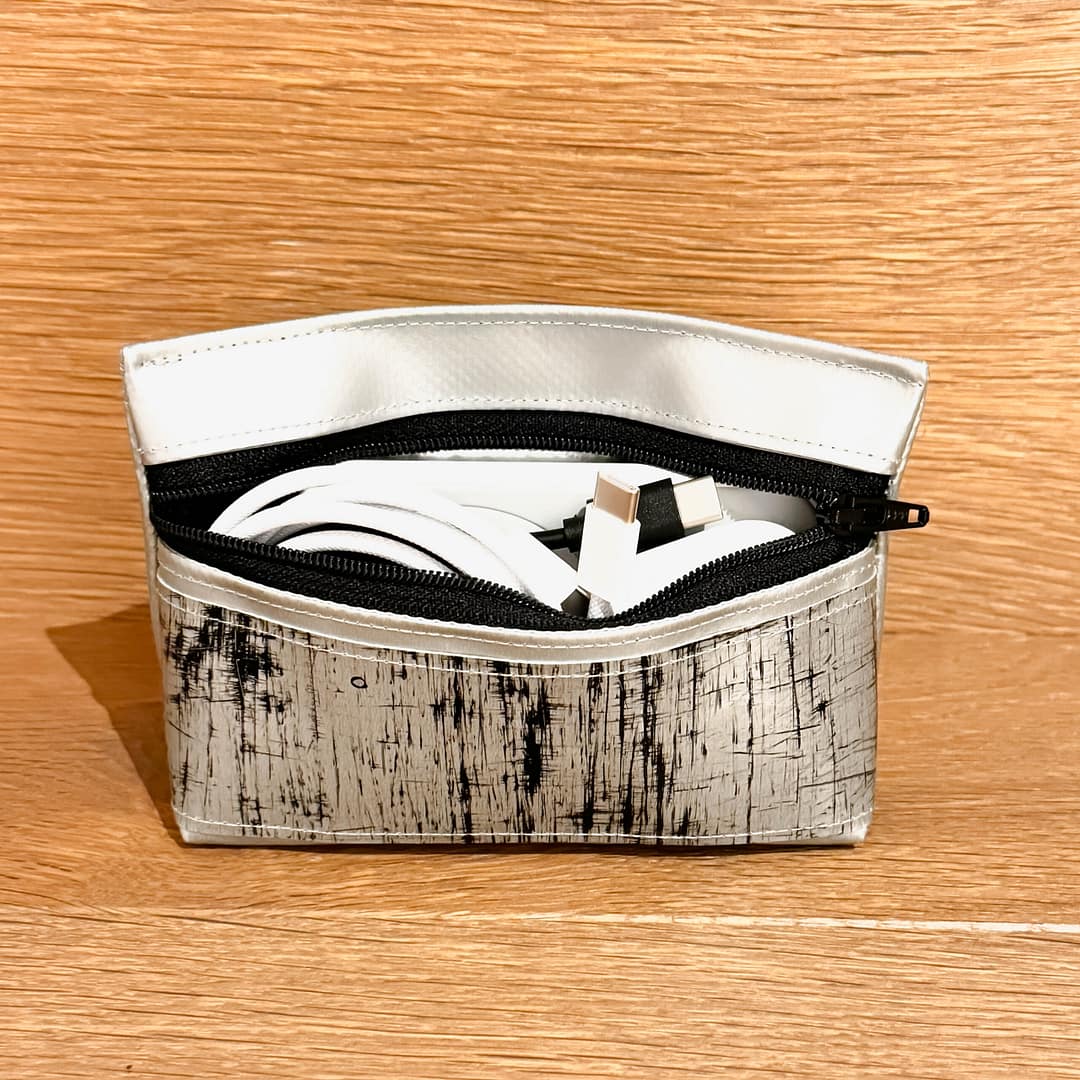 Mini Necessaire, Kosmetiktasche, Krimskrams Täschchen, Hygiene Täschchen, auswaschbar, aus Blache