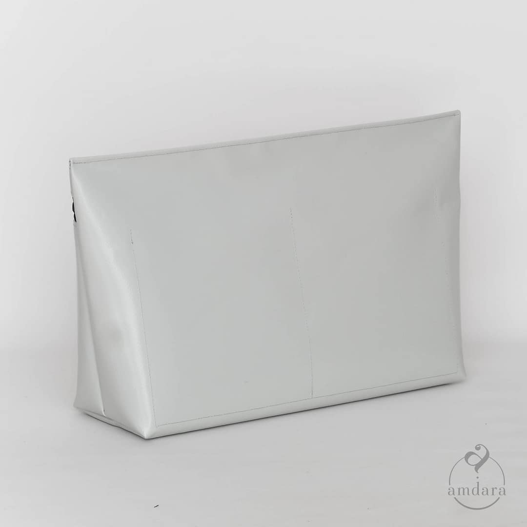 Necessaire, Kulturbeutel, Kosmetiktasche gross, auswaschbar, aus Blache