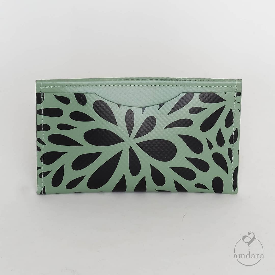 Kartenetui Minimal, Kreditkarten Portemonnaie, minimalistisches Portmonee, handmade aus Blache by amdara