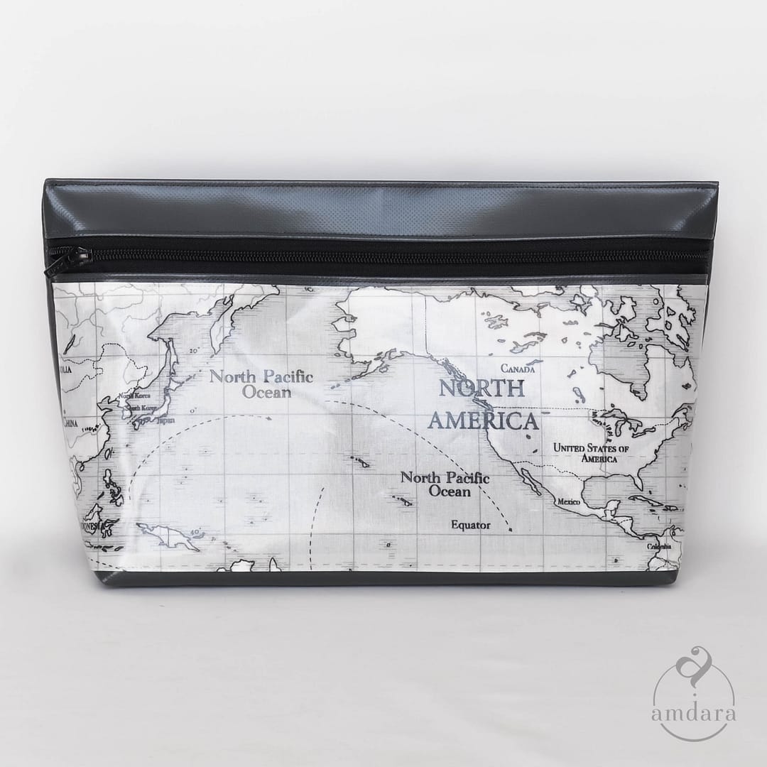 extra grosses Necessaire, Kulturbeutel XL, Kosmetiktasche gross, auswaschbar, aus Blache