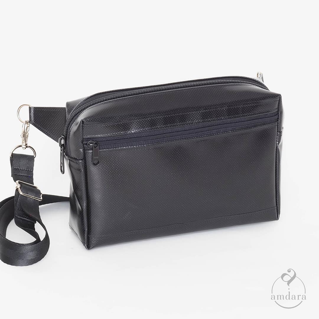 Grosse Bauchtasche, Crossbodytasche aus Blache