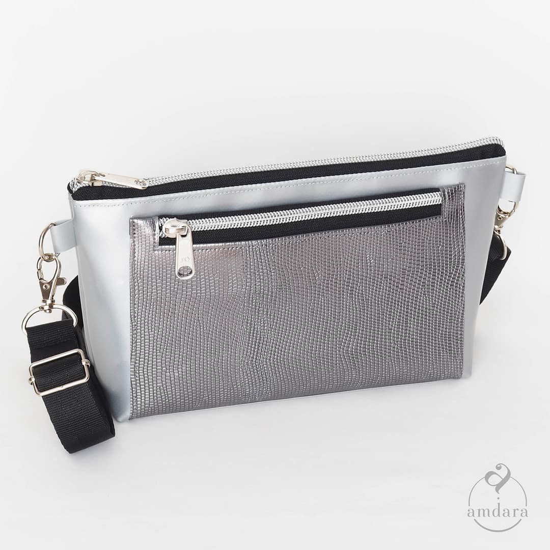 Crossbodybag Samia, kleine Umhängetasche aus Blache, handmade by amdara