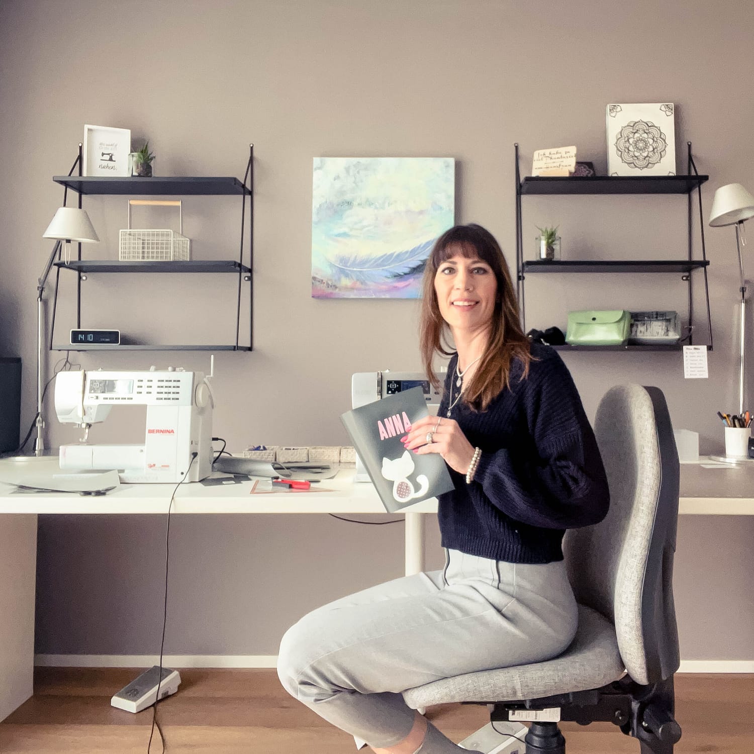 Darja im Atelier von amdara